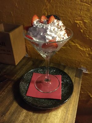 Very good copa de fresa con chantilly at Bubita Bar in Barcelona