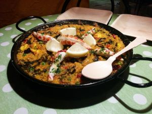 Paella at Bubita Bar in Barcelona