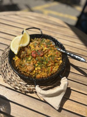 VEGALENCIANA  at Bubita Bar in Barcelona