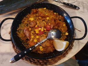 Paella with "chicken" at Bubita Bar in Barcelona