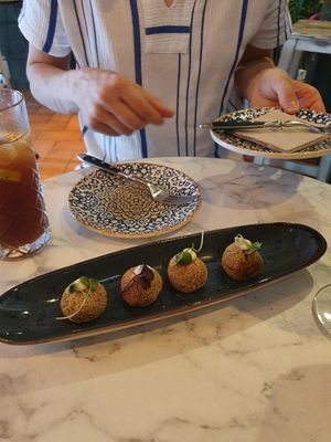 Croquettes at Bubita Bar in Barcelona