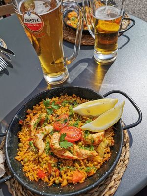 Marisco paella at Bubita Bar in Barcelona