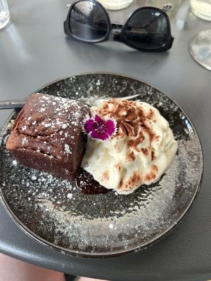Choco coulant (molten lava cake)   at Bubita Bar in Barcelona