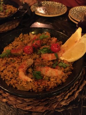Vegan shrimps paëlla at Bubita Bar in Barcelona