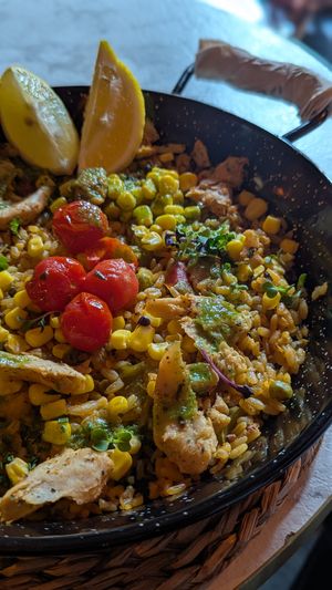 Chicken paella at Bubita Bar in Barcelona