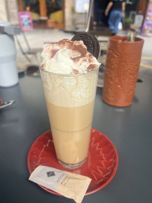 Oreo latte  at Bubita Bar in Barcelona