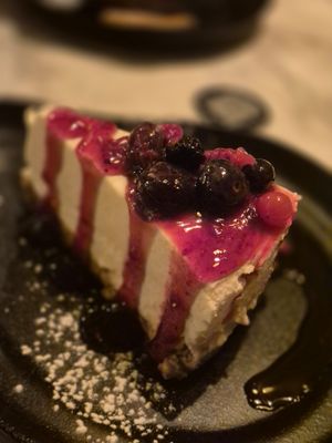 Mixed fruit cheesecake at Bubita Bar in Barcelona