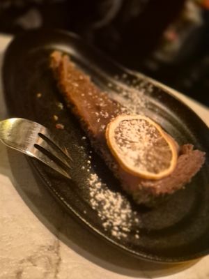 Lemon ginger tart at Bubita Bar in Barcelona