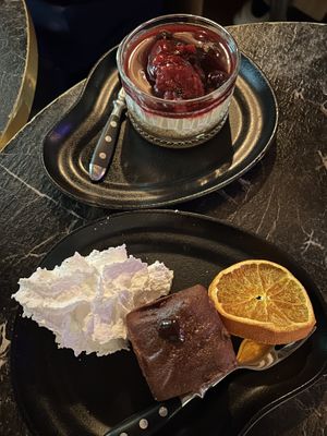 Coulant and Cheesecake 👌🏻  at Bubita Bar in Barcelona