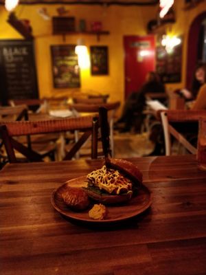 Burger at Bubita Bar in Barcelona