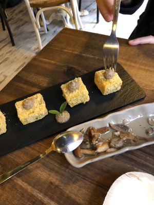 mushrooms at Bubita Bar in Barcelona