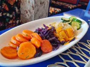 Vegetable plate at Veganda in Padua