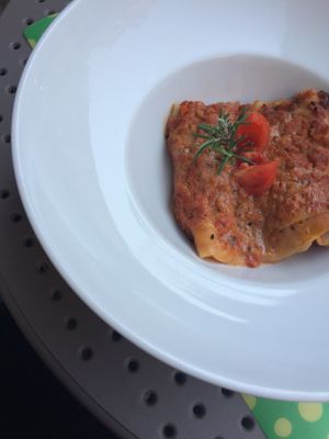 Vegan lasagna
Tastes like real traditional Lasagne alla bolognese at Veganda in Padua