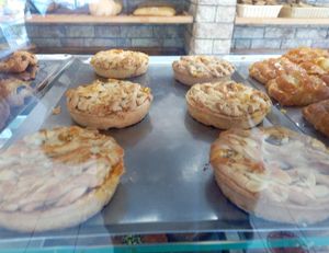 Vegan quince & apricot tarteletts at Katsaros in Glyfada