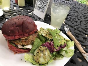 Red bun burger  at Avocado Vegetariano - Santa Gertrudis Copo in Merida