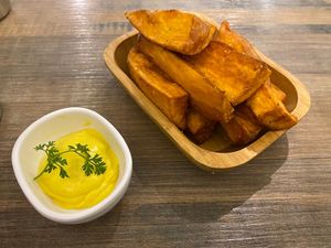 Sweet potato fries  at Miss Green - Dunhua in Taipei
