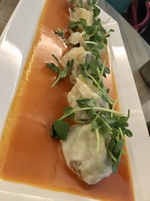 Dumplings, really good. 😄 at Miss Green - Dunhua in Taipei