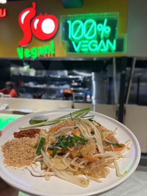 Vegan Pad Thai – all the flavor, none of the meat. A must-try Thai classic!  at So Vegan - Phoenix Pratunam in Bangkok