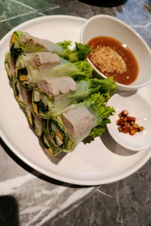 Vietnamese spring rolls at So Vegan - Phoenix Pratunam in Bangkok