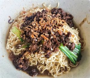 Spicy noodle at Sam Veggie Noodle Breakfast in Kuching