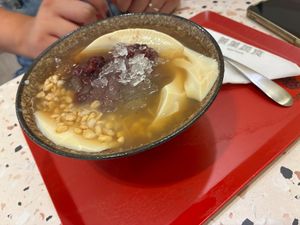 Brown sugar tofu pudding at 善菓 Own Life in Taipei City