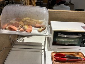 Breads and toaster at VEGANala 旭穗蔬食 in Taipei