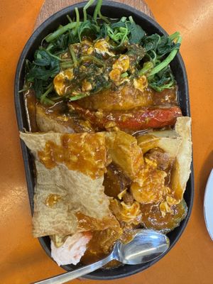 Yong tou fu   at Vegetarian Kitchen by Daily Green® - 吉祥素小厨 in North Singapore