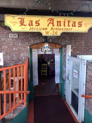 Exterior at Las Anitas in Los Angeles