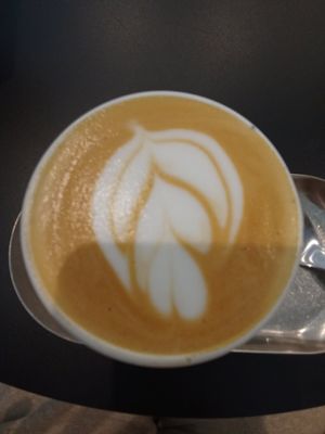  at Sinfonía Specialty Coffee in Madrid