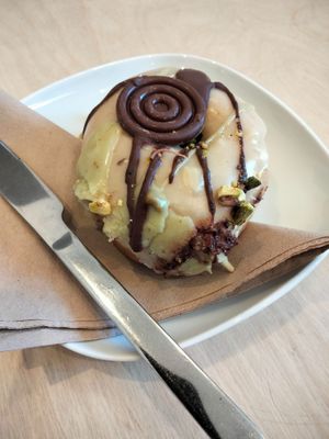 Pistachio and chocolate  at Considerit in Edinburgh