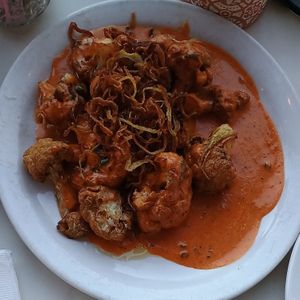 Wood-Fired Caramelized Cauliflower with Tahini at Pita Jungle in Chandler