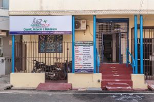 organic millets, Traditional  Rices, pulses, wooden cold pressed Edible oils, Honey, Ghee, Sevai, Tea,baby foods, Herbal products dall , flours, Heath products, Herbal cosmetics , Handmade soap, herbal oils, fruit and herbal juices, seeds and nuts , pickles and jam , all home and healthy needs is available at Aaraamthinai Organic Store in Pondicherry