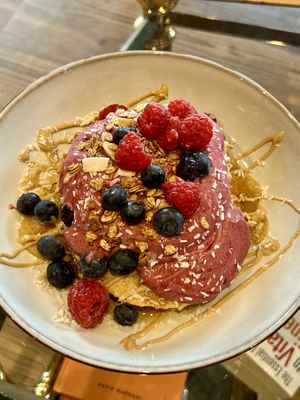 Clean stack pancakes   at Detox Lounge in Inverness