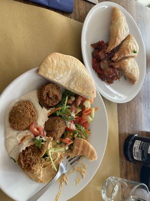   at Ruths in Florence