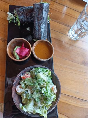 Papaya salmon nori rolls at The Seeds of Life in Ubud