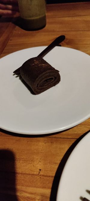 Cinnamon roll at The Seeds of Life in Ubud