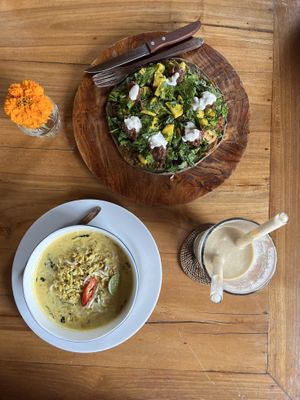  Salad, laksa and smoothie   at The Seeds of Life in Ubud