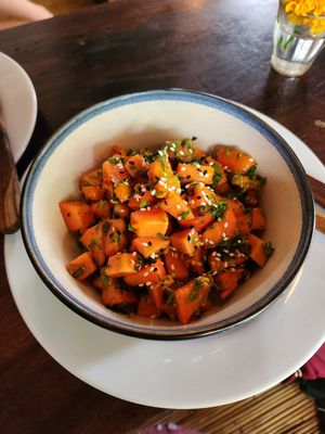 Papaya salad at The Seeds of Life in Ubud