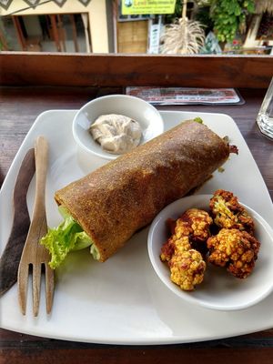 Raw Organik Wrap at The Seeds of Life in Ubud