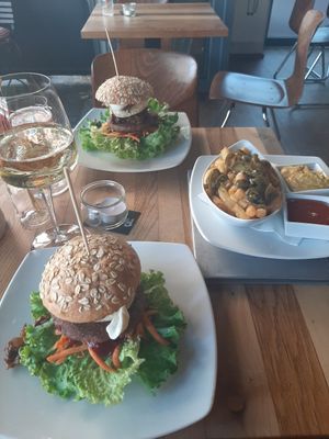  at Bunte Burger Cologne in Cologne