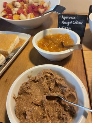 Vegan Nougat Creme   at Bunte Burger Cologne in Cologne