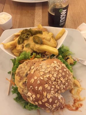 Pulled Jackfruit Barbeque Burger  at Bunte Burger Cologne in Cologne