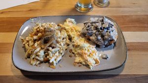 Brauhausplatte at Bunte Burger Cologne in Cologne