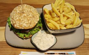  at Bunte Burger Cologne in Cologne