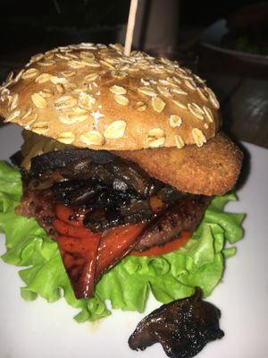 Crispy chicken at Bunte Burger Cologne in Cologne