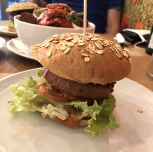 Beyond meat burger at Bunte Burger Cologne in Cologne