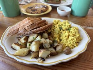 Diner breakfast   at Kitchen Mouse in Los Angeles