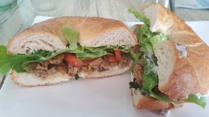 vegan bagel at Zoe Food in Gran Canaria