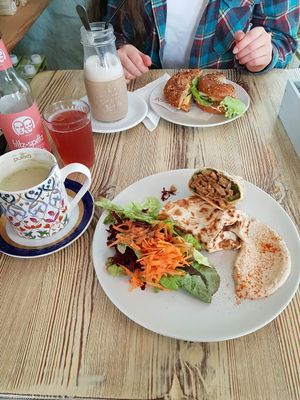 matcha latte, wrap, bagel and an iced cooffe at Zoe Food in Gran Canaria