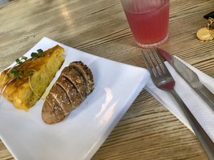 Pincho de tortilla at Zoe Food in Gran Canaria